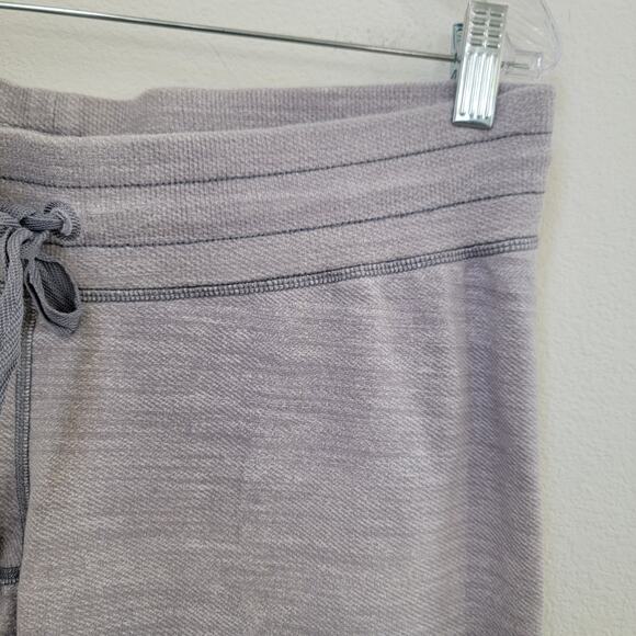 Lululemon Capri Drawstring Sz‎ 10 Tea Lounge Crop Commuter Denim White Fossil - Picture 11 of 16